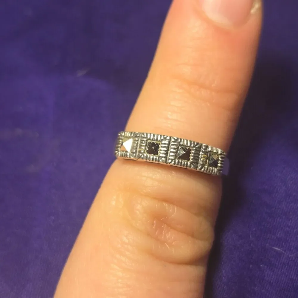 Vintage Sterling Silver 925 Ring Sz 7